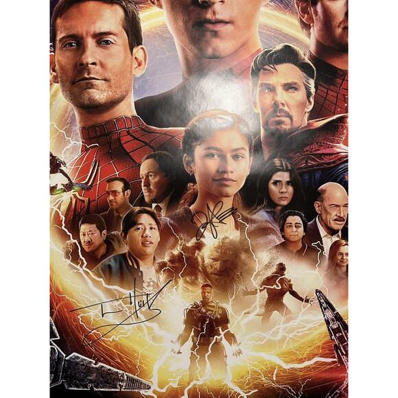Spider-Man No Way Home Poster Signed Tom Holland Zendaya Autograph 27x40 COA #2 - Picture 8 of 11